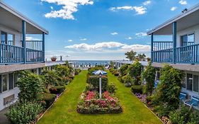 Blue Water Resort